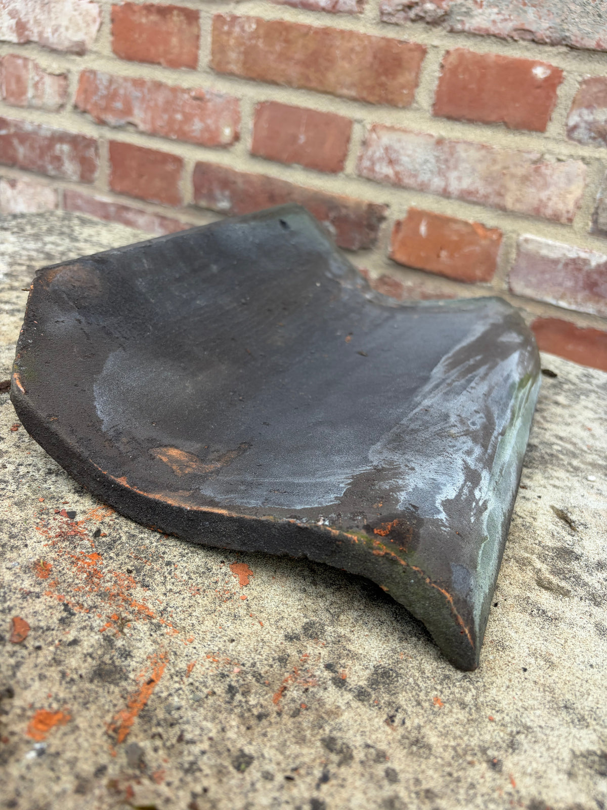 Reclaimed machine made smut Pantiles