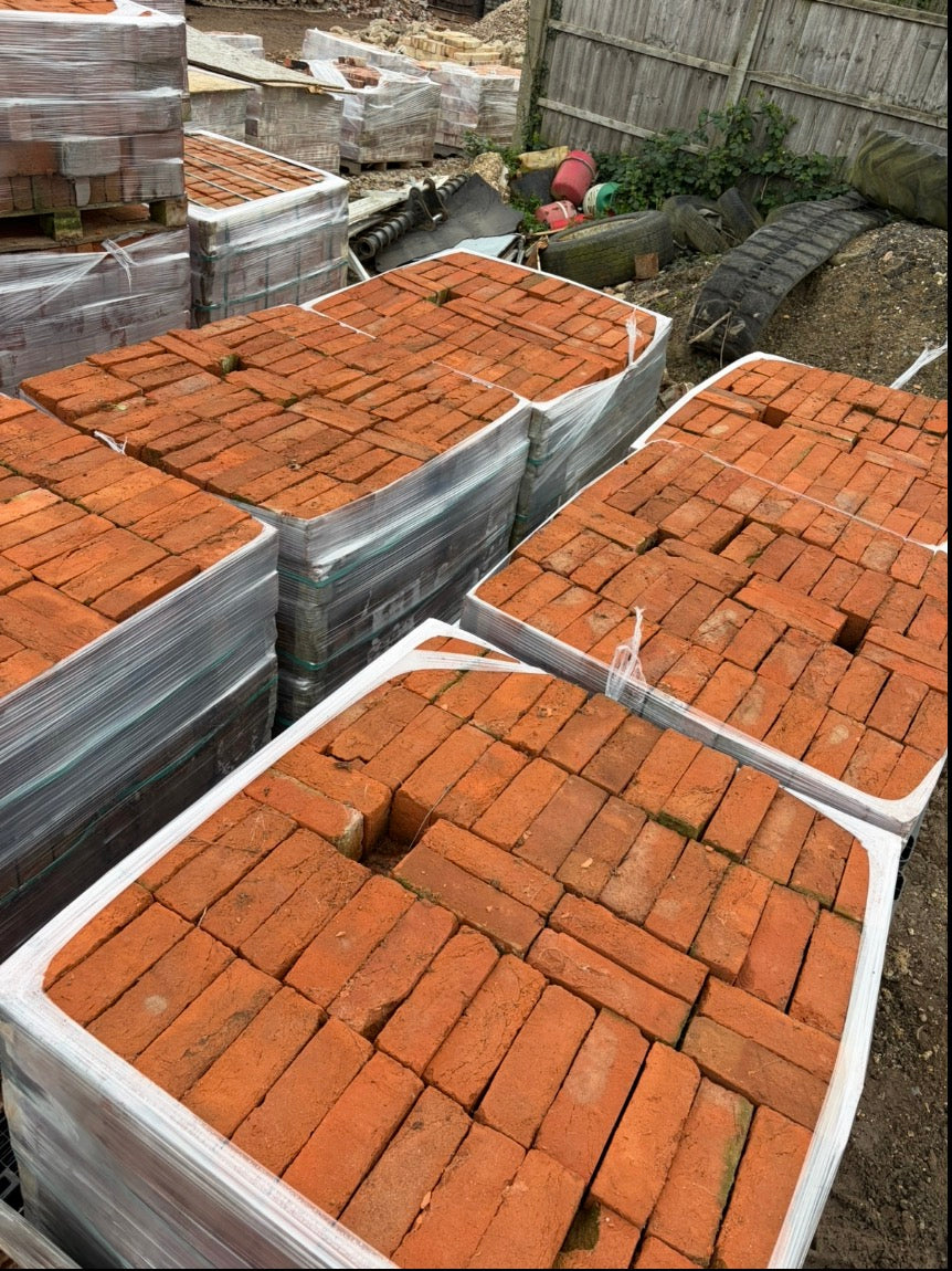 REPRODUCTION RED BRICKS