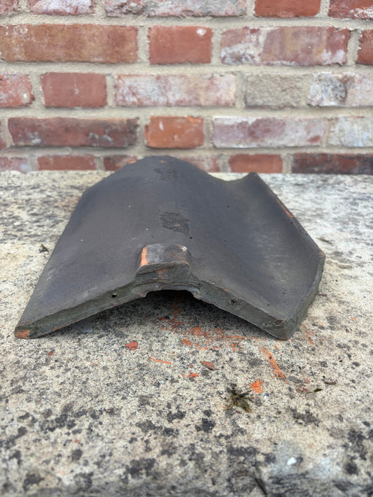 Reclaimed machine made smut Pantiles